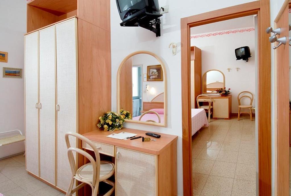 Hotel Gardenia Bellaria-Igea Marina Zimmer foto